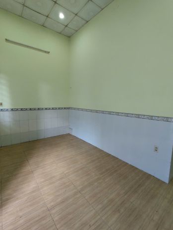 122. nhà mới nguyễn văn linh  bình thuỷ  giá 4 triệutháng 7276005