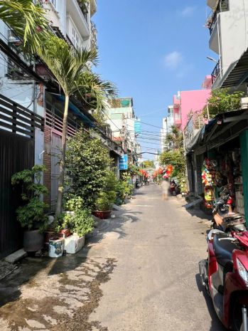 Nhà mt hẻm 6m phạm hùng- phường chánh hưng 7277177