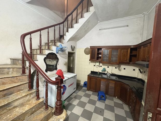 Cho thuê nhà ngõ võ thị sáu 45m2 x 3.5 tầng, kd spa, nail, 7279152