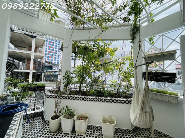 Lê văn sỹ- p12 - 3.6x10- 5 tầng - 6 pn 7wc - xe hơi tới nhà 7279328