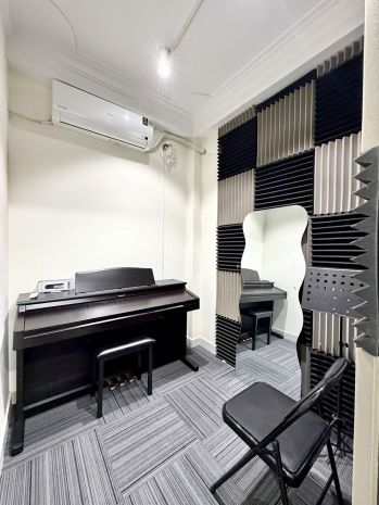 Lê văn sỹ- p12 - 3.7x10.5- 5 tầng - 3pn - 2 mặt hẻm xe hơi 7279410