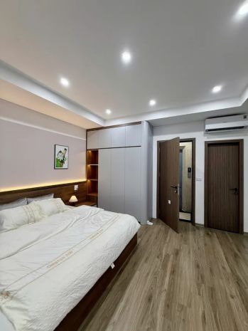 Trung tâm ba đình phố sơn tây 40m 7t thang máy căn góc nhà 7280584