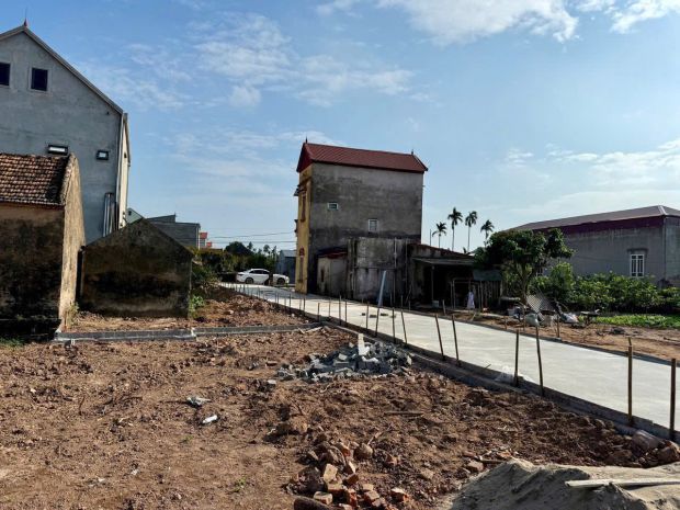 Đất đẹp  giá tốt   chính chủ cần bán gấp tại   xã tân 7282605