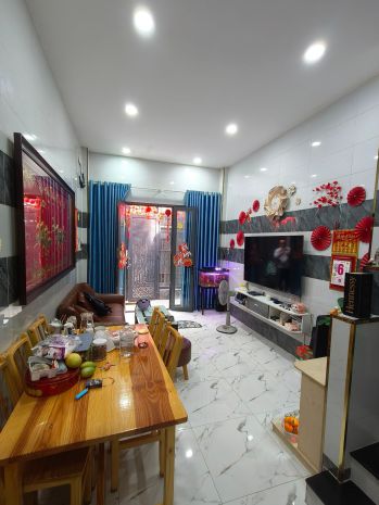 Nhà bình đông, 40.1m², 4pn, nở hậu 7.2m  giá 5.6 tỷ. 7282799