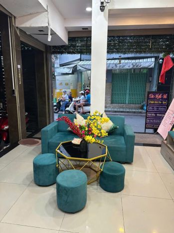 Chính chủ sang lại tiệm nail + gội + massage - gần đh bách 7283755