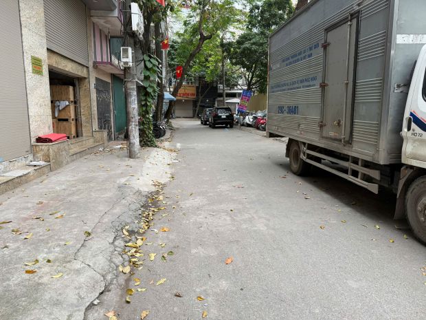 Cho thuê nhà riêng kđt đền lừ 30m²  5 tầng 7 pn, 4 vệ 7284260