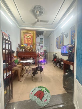 Không có căn thứ 2 - ngay trung tâm  - nhà 4 tầng hẻm xe 7285700