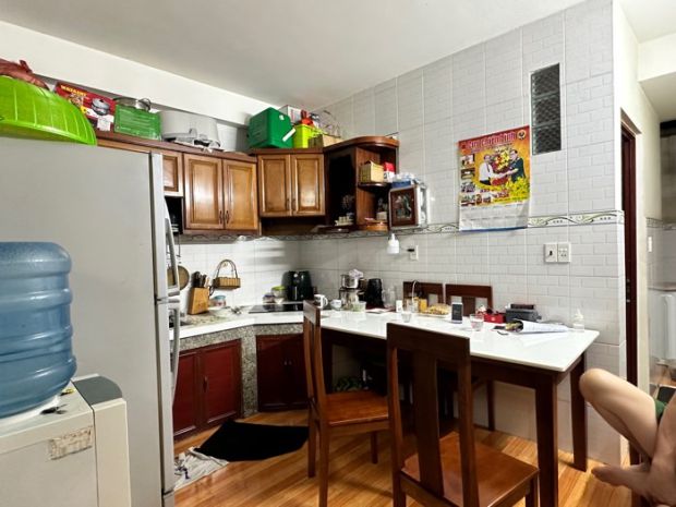 Tặng lại toàn bộ nội thất xịn xò- xe hơi ngủ trong nhà- gần 7285854