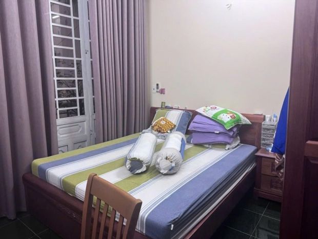 Nhà đẹp 4 tầng  hẻm xe tải thông  72m2 ngay nguyễn tư 7286744