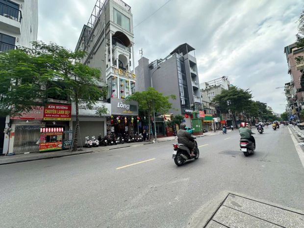Chính chủ cần bán gấp nhà mặt phố khâm thiên, 90m2, 5 tầng, 7286908