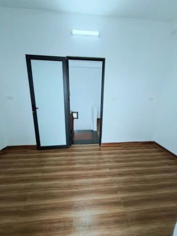 Bán nhà mới- đẹp- ô tô đỗ cổng- full nội thất phố huỳnh tấn 7289699