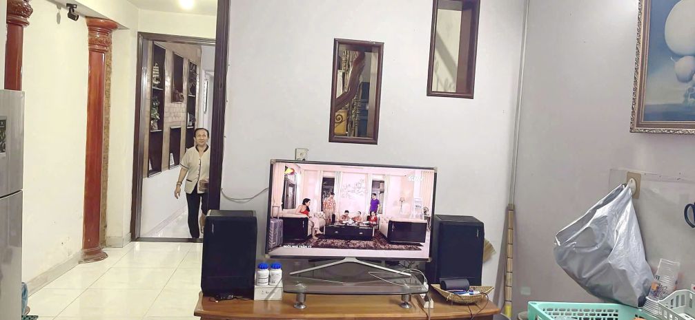 Nhà 4 tầng nở hậu mt ông ích khiêm p14q11. 16 tỷ tl 7290450