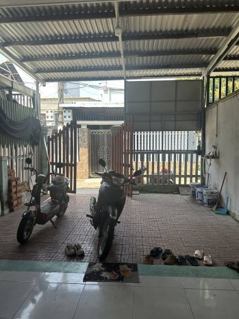 Bán nhà gác lửng đúc kiệt ô tô đậu đổ trước nhà k129 7291816