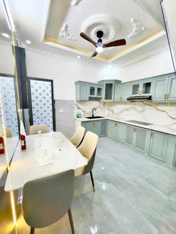 Nhà 3 tầng, xe tải đổ cửa, cạnh phú mỹ hưng, sát mặt tiền, 7292504