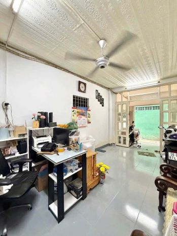 Bán nhà phú nhuận hxh 50m2 2 tầng nở hậu 3.9m sat mt hoàng 7292765