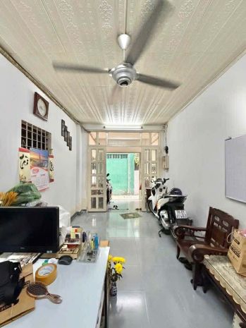 Bán nhà phú nhuận hxh 50m2 2 tầng nở hậu 3.9m sat mt hoàng 7292767