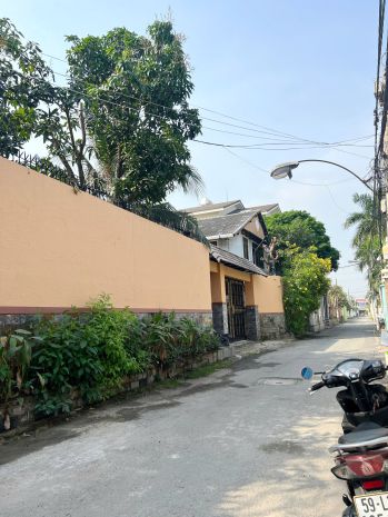 Nhà mới 5x25m hẻm xe tải đường phạm hùng, bình chánh. 7293091