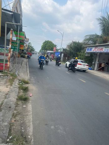 Bán nhà mặt tiền đường trương vĩnh nguyên  gần kdc hoàng 7293277