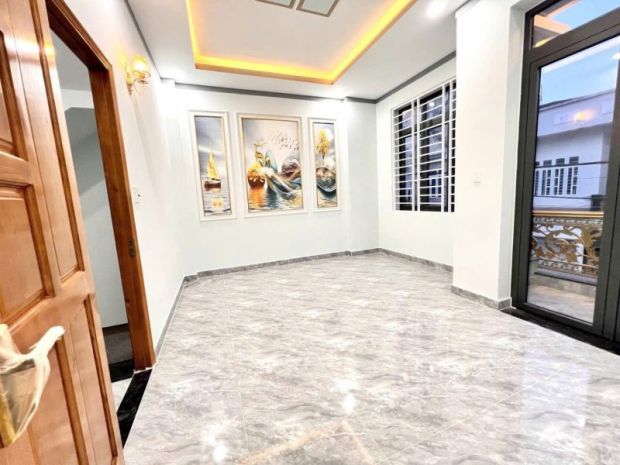 Bán nhà 2 tầng,shr đường xe hơi,2 mặt tiền hẻm,gần chợ bến 7293555