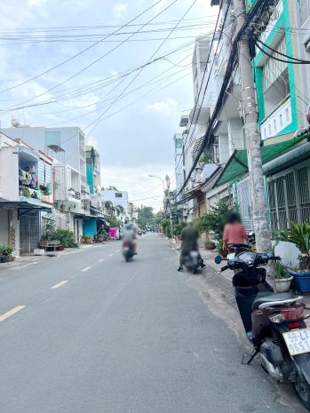 Nhà 4 tầng mặt tiền đường tám danh p.chánh hưng . giá: 11 tỷ 7293845