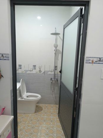 Bán nhà 1 trệt 2 lầu đường nguyễn tri phương, lagi giảm 60 7293957