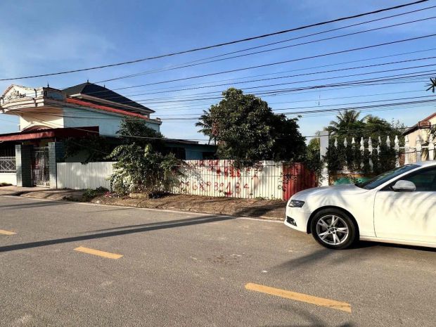 Giá 2x trm2 lô đất 180m2 mặt đường phong quang -zalo 0567 7294040