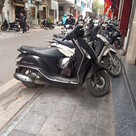 Cho thuê mbkd phố bùi thị xuân 22m2, mặt tiền 5m, giá 20 7294179