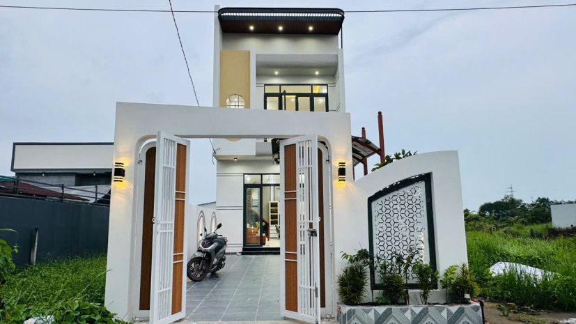 Giảm 200 triệu nhà mặt tiền đường nhựa thông 5m tiện kinh 7294601