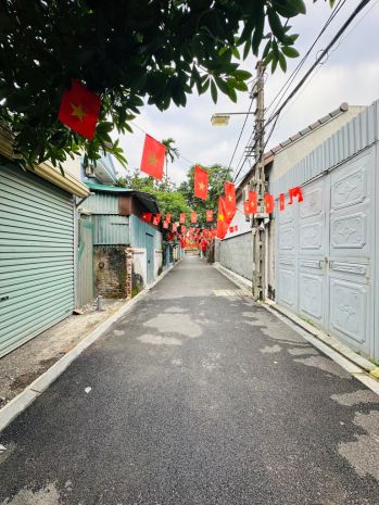 Bán nhà c4 ngọc thuỵ 200m x 15m vuông đẹp, ngõ oto tải, giá 7294930