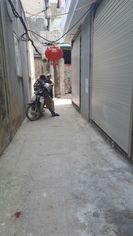 Bán nhà xóm đình  vĩnh ninh  40m²  5 tầng  3 phòng ngủ 5.95 7295048