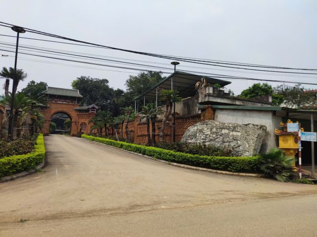 Bán đât đồng bèn  quốc oai 451 m2,mt 13,5 m mặt đường 7295344