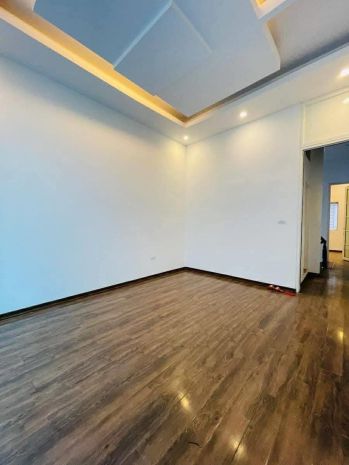 Bán nhà phố trích sài 30m2 6tầng mặt tiền 3.8m 7.9 tỷ gần 7296303