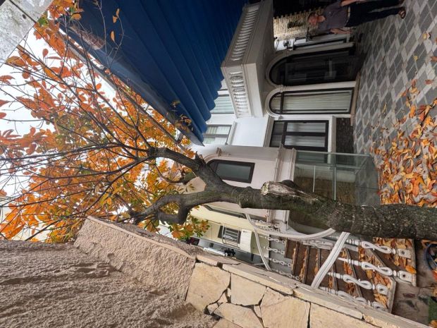 Bán biệt thự nhà phố nguyễn văn cừ- phân lô- ô tô tránh- 7296332