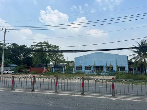 Ban nha măt tiên 8.800m2 gia 45 ty đương linh lô 8 7296573