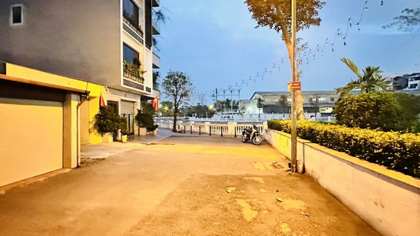 Nhà đẹp, phân lô lâm hạ, ôtô tránh, gara 7 chỗ, thang máy, 7296732