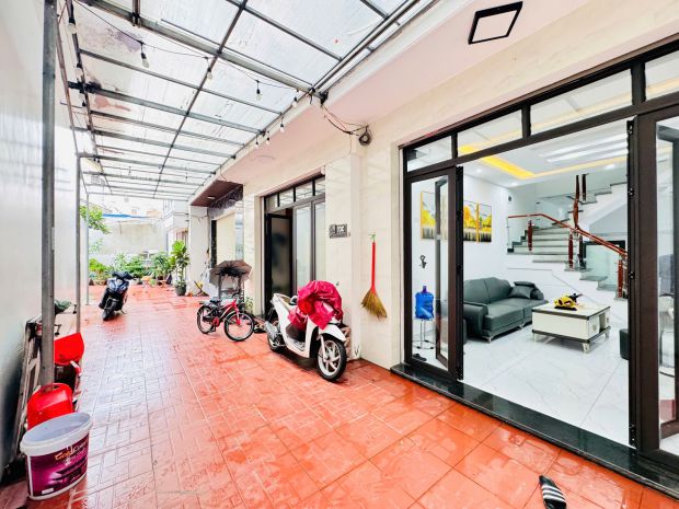 Cần bán gấp nhà 3 tầng căn cuối dãy  ngõ rộng ô tô đỗ cạnh 7296875