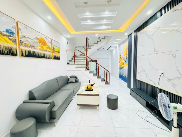 Cần bán gấp nhà 3 tầng căn cuối dãy  ngõ rộng ô tô đỗ cạnh 7296876