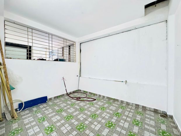 Cần bán gấp nhà 3 tầng căn cuối dãy  ngõ rộng ô tô đỗ cạnh 7296879