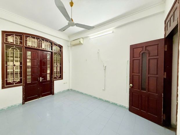 Phân lô ô tô tránh - hàng hiếm - sổ hoa hậu - gara ô tô - 7297227