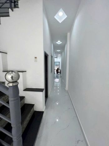 Bán nhà mặt tiền nguyễn oanh, gần lê đức thọ, 4x25m, 2 tầng 7297703