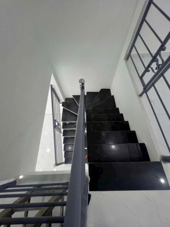 Bán nhà mặt tiền nguyễn oanh, gần lê đức thọ, 4x25m, 2 tầng 7297705