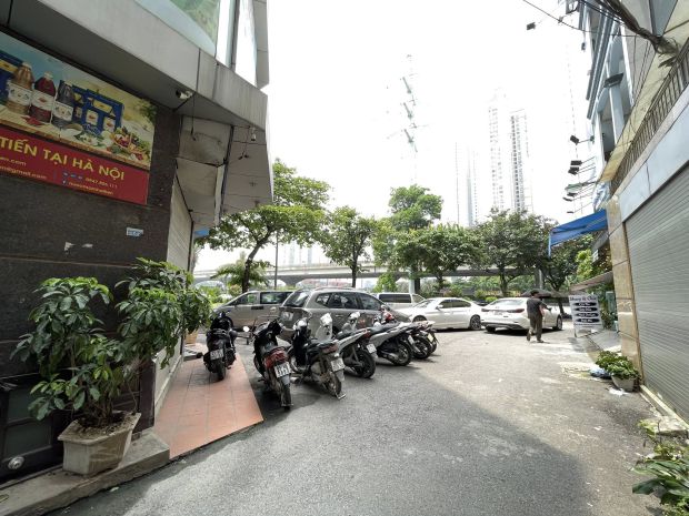 Bán nhà khuất duy tiến, 52m2 5t, lô góc 3 thoáng oto tránh, 7297898