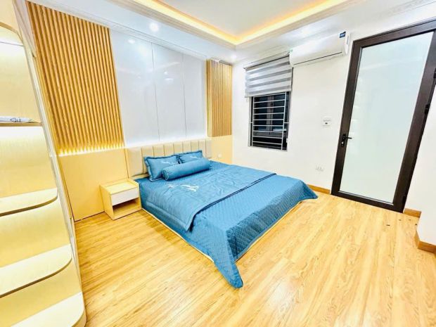 Nhỉnh 6.x tỷ vĩnh hưng - hoàng mai 30m 5 tầng 6 ngủ  - nhà 7300403