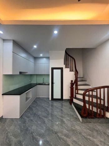 Nhỉnh 4.x tỷ 30m2 4 tầng 2 ngủ thoáng vĩnh viễn. vĩnh hưng 7300417