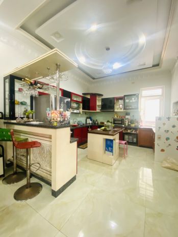 Bán biệt thự đường số 14, bình trưng tây, q2, tp hcm. dt 7300794