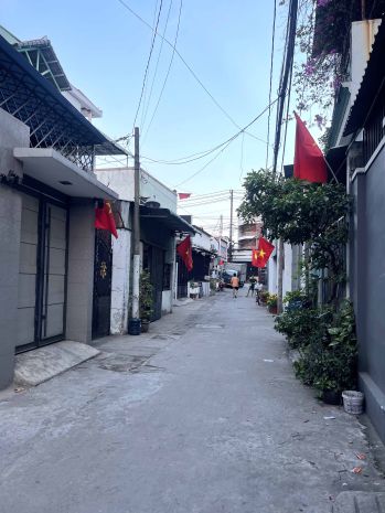 Bán nhà 3 tầng mới bình chiểu thủ đức  46m²  hẻm xe tải 7301452