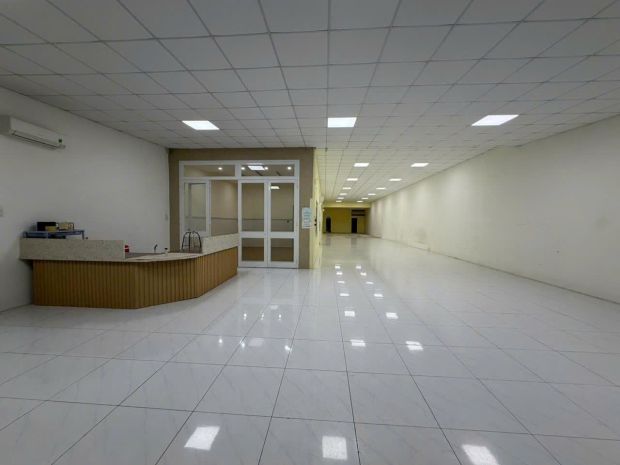 Cho thuê mặt bằng đẹp  vị trí đắc địa đường lạc long quân, 7301945