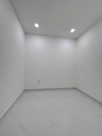 Nhà 2 tầng mới tinh  tặng full nội thất  dọn vào ở ngay - 7302218