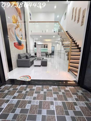 Nhà 2 tầng mới tinh  tặng full nội thất  dọn vào ở ngay - 7302223