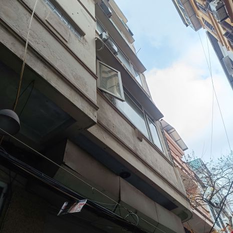 Cho thuê nhà mặt ngõ kd kim mã 5 tầng x 30m2 4 ngủ, 4 wc, 7302355